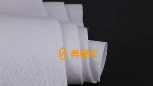 東華大學制備出二維納米網絡結構纖維空氣過濾材料