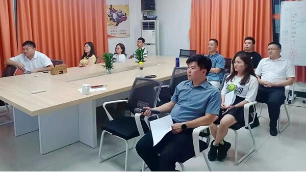 熱愛(ài)方能堅(jiān)持-智成纖維第193期讀書(shū)會(huì)