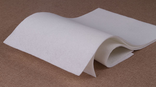 東莞市針刺無紡布批發(fā)-設(shè)備好，產(chǎn)量高