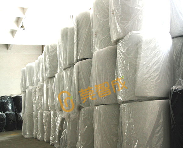 大棚保溫被無(wú)膠棉