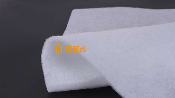 無(wú)膠棉廠家生產(chǎn)團(tuán)隊(duì)技術(shù)專業(yè)