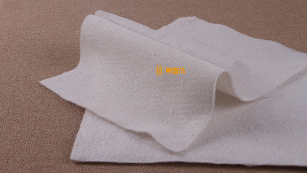 針刺棉無(wú)紡布-一條完整的全自動(dòng)化生產(chǎn)線